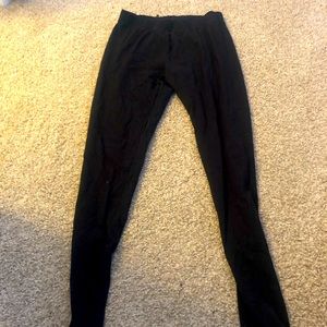 Black leggings
